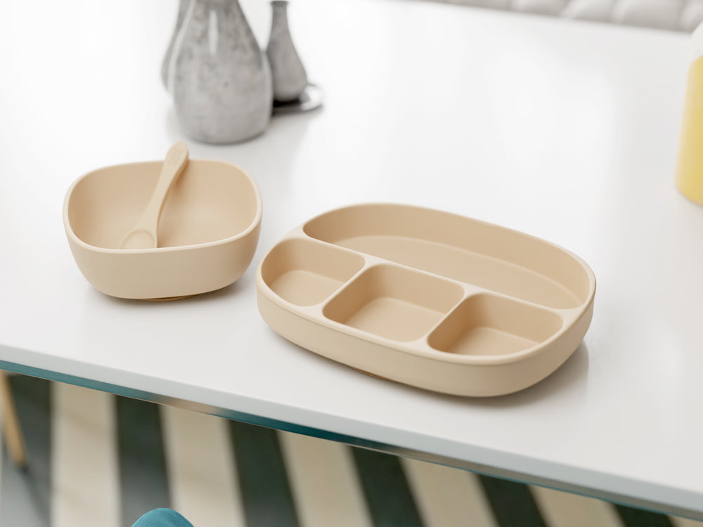 
                  
                    3-Piece Feeding Set in Warm Vanilla - The Ultimate Led Weaning Ensemble
                  
                