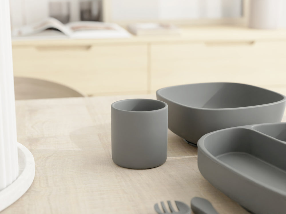 
                  
                    6-Piece Pebble Grey Feeding Set - Elegant Simplicity for Led Weaning
                  
                
